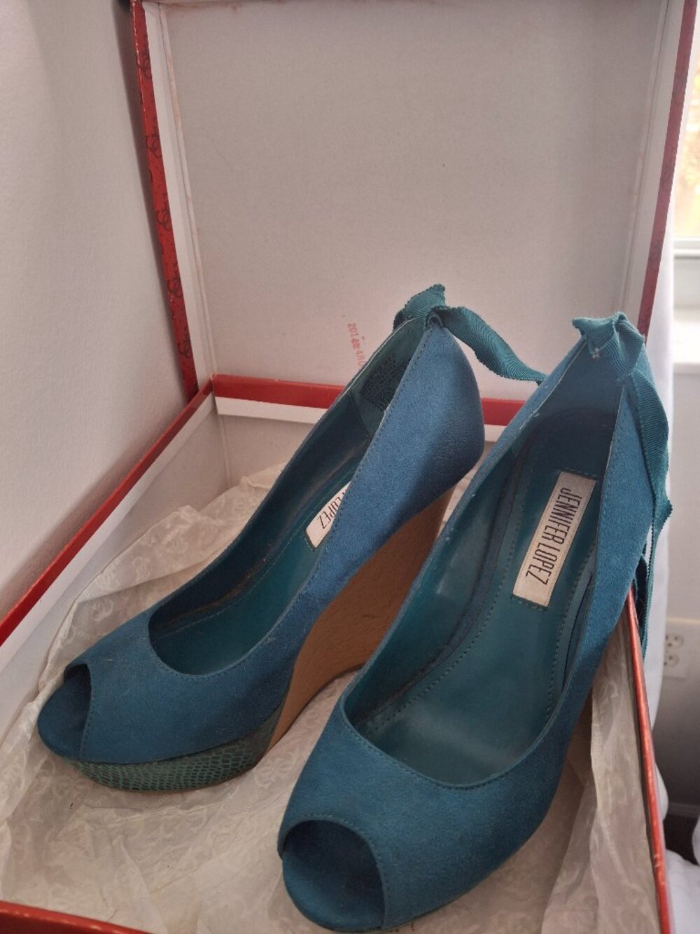 Jennifer Lopez teal lace up wedges 6.5